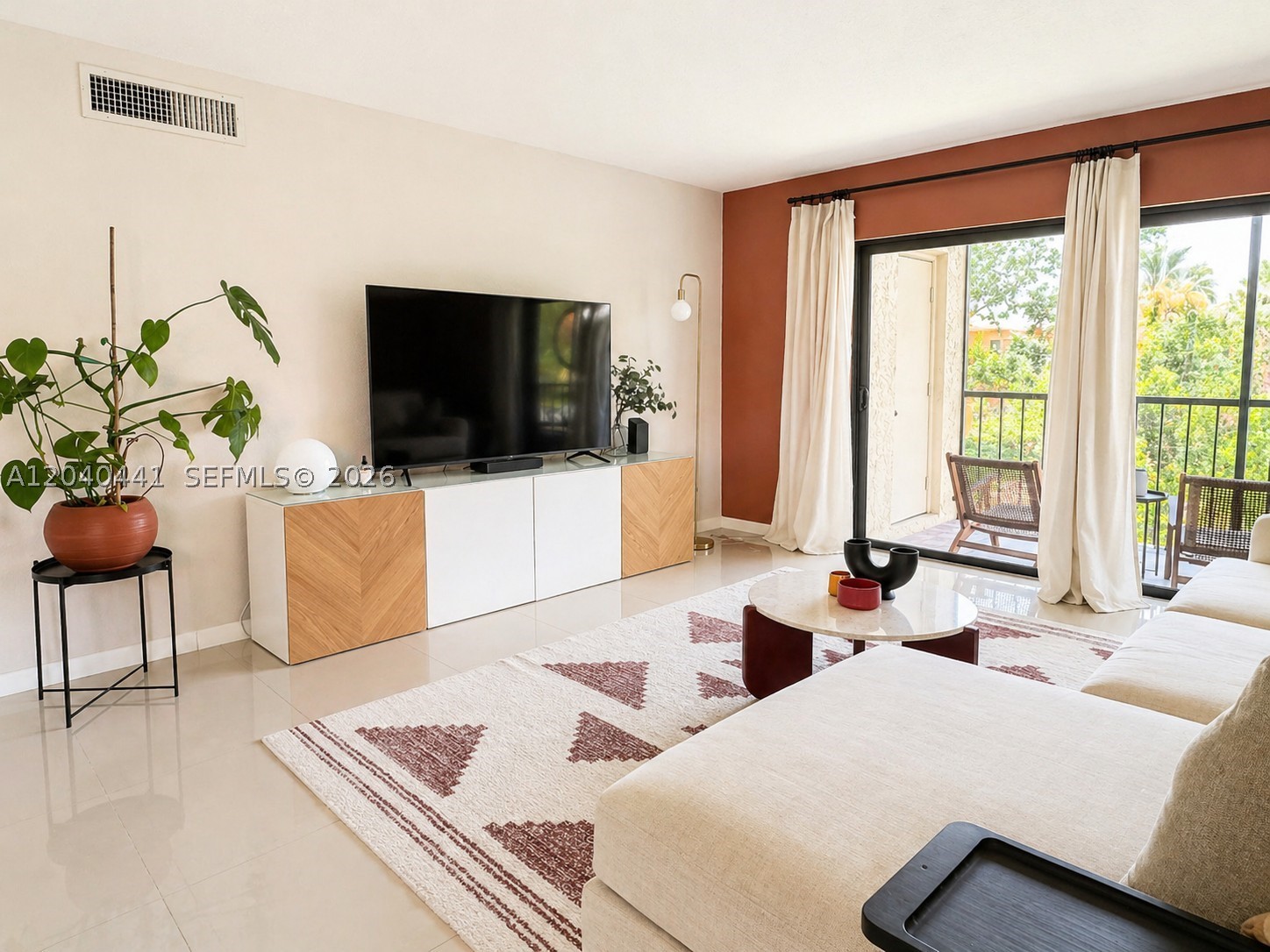 RACQUET CLUB APARTMENTS A - Residential
