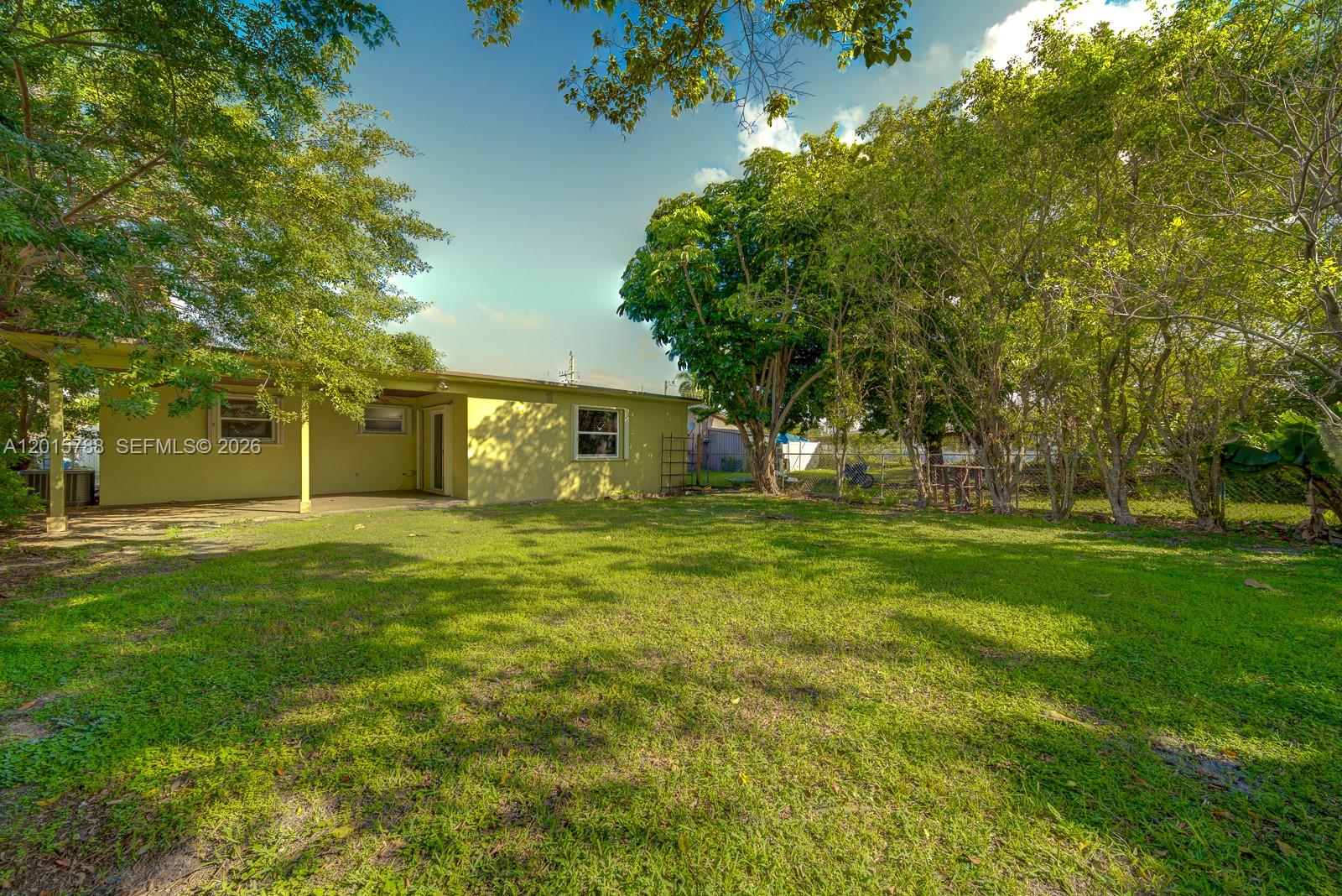 CORAL TERRACE SEC 2 - Residential Income