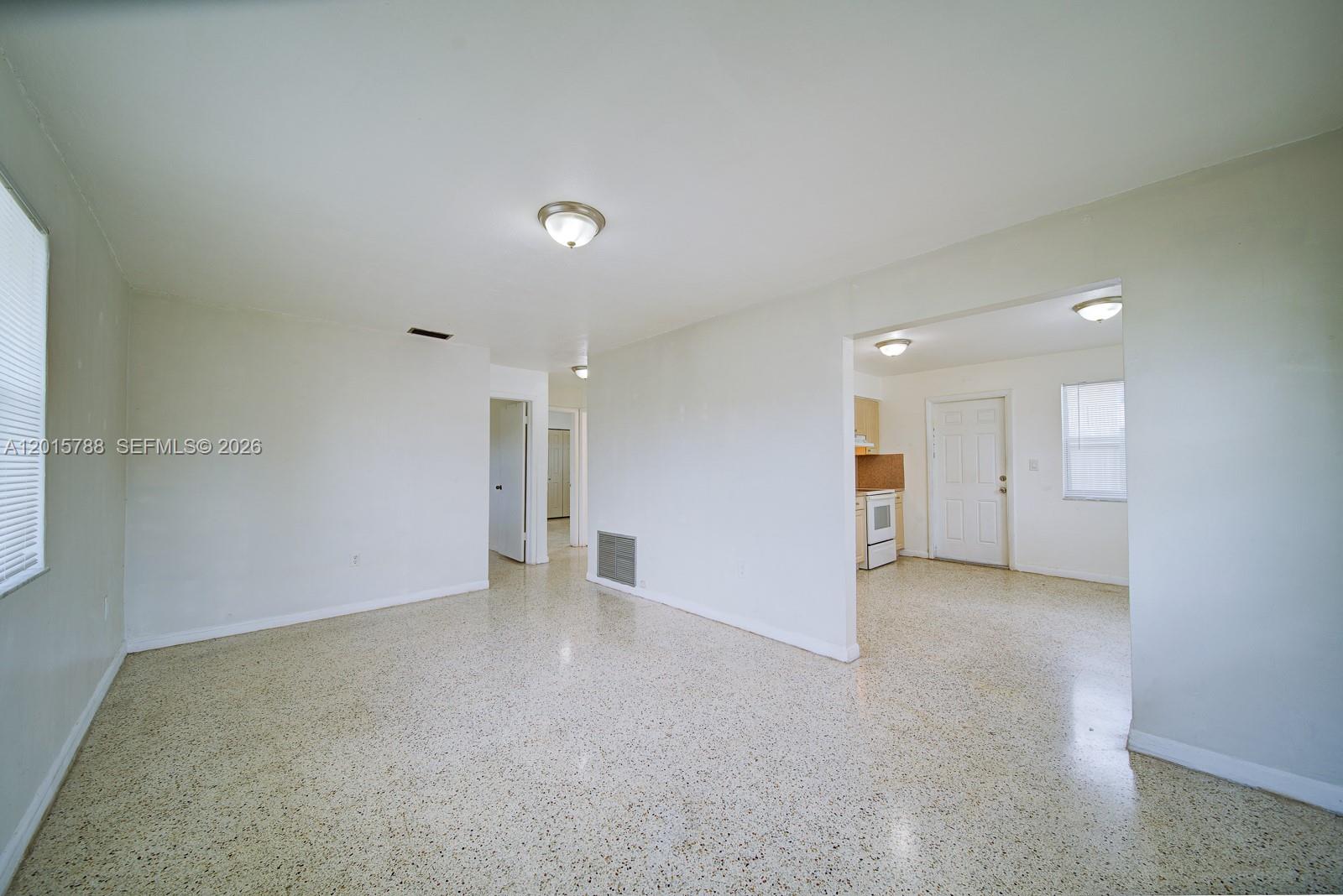 CORAL TERRACE SEC 2 - Residential Income