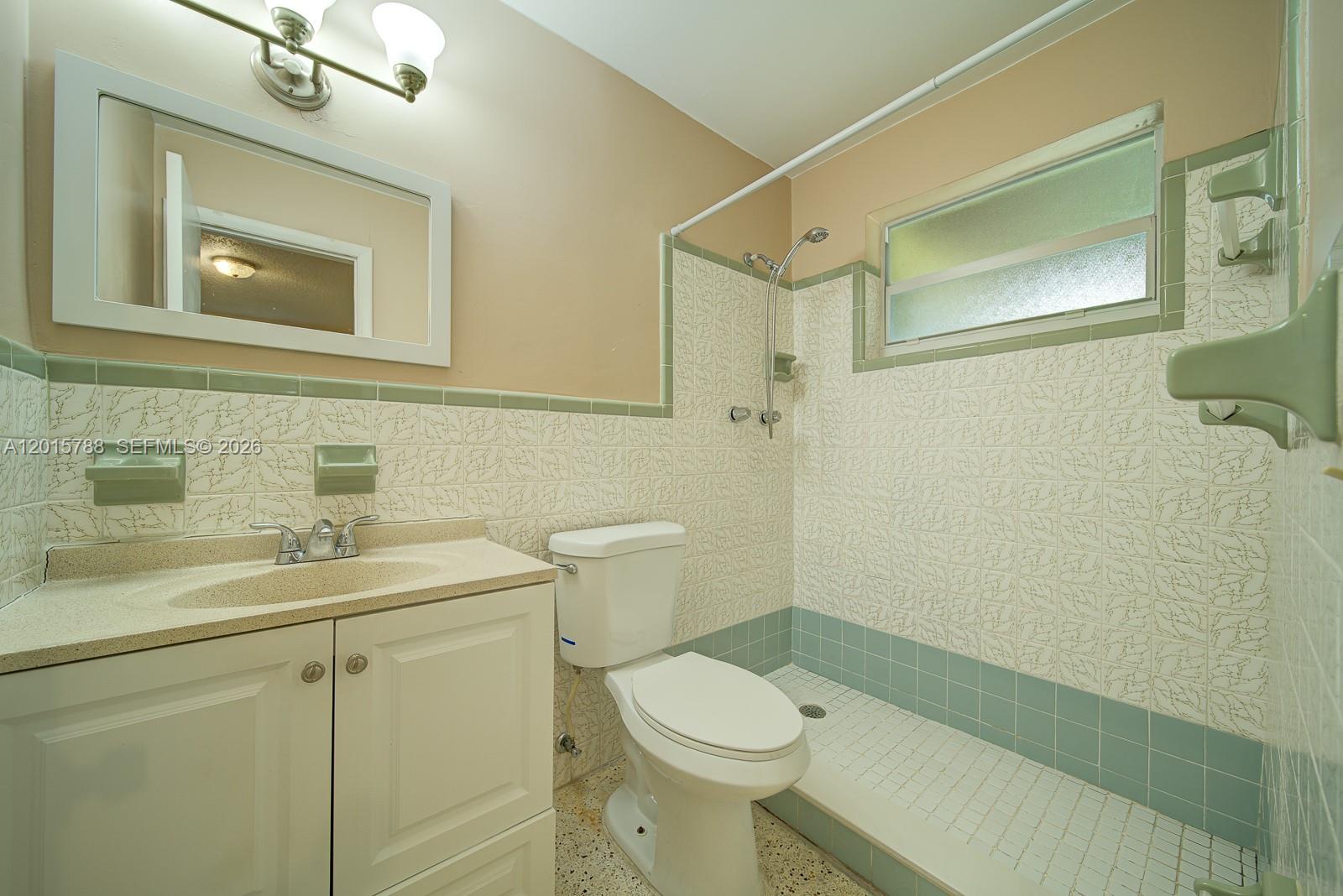 CORAL TERRACE SEC 2 - Residential Income