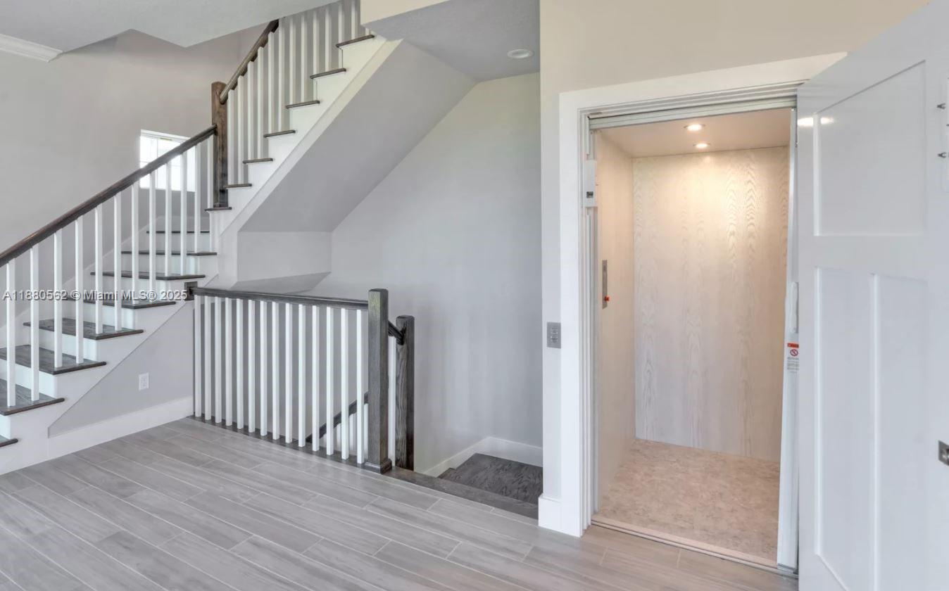 Verona Oceanside - Residential
