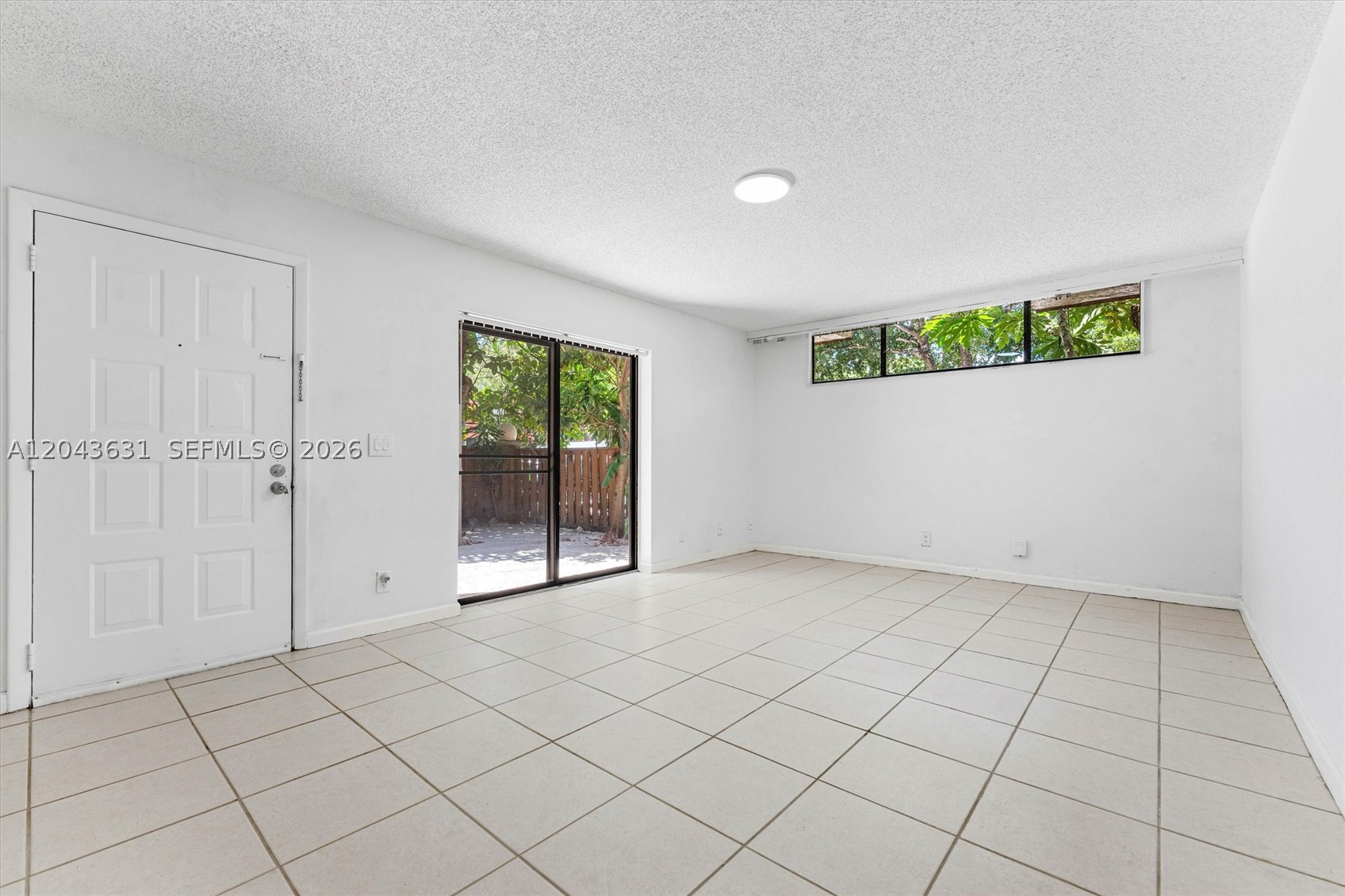 Bermuda Isle - BOCA RIO - Residential