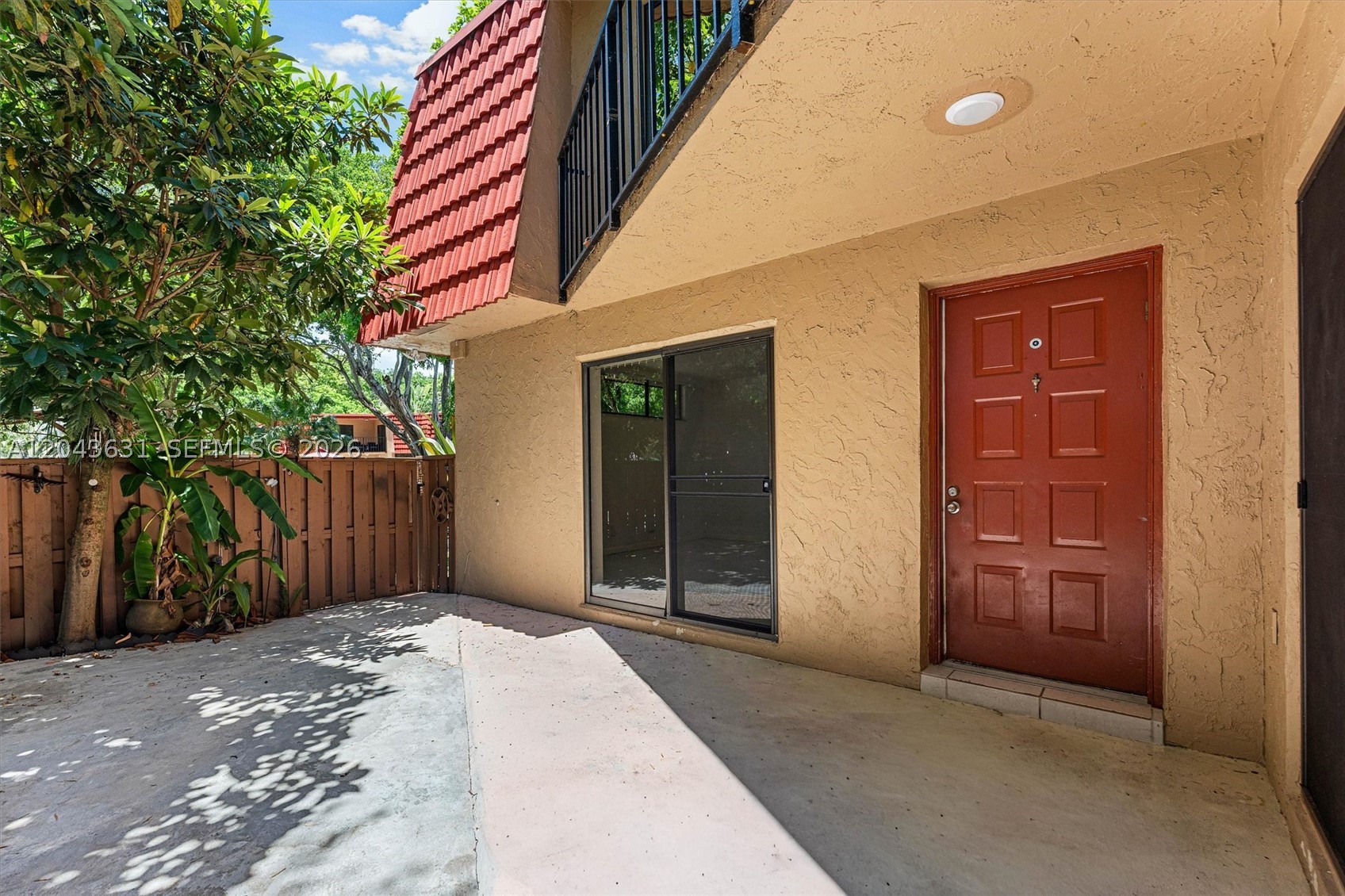 Bermuda Isle - BOCA RIO - Residential