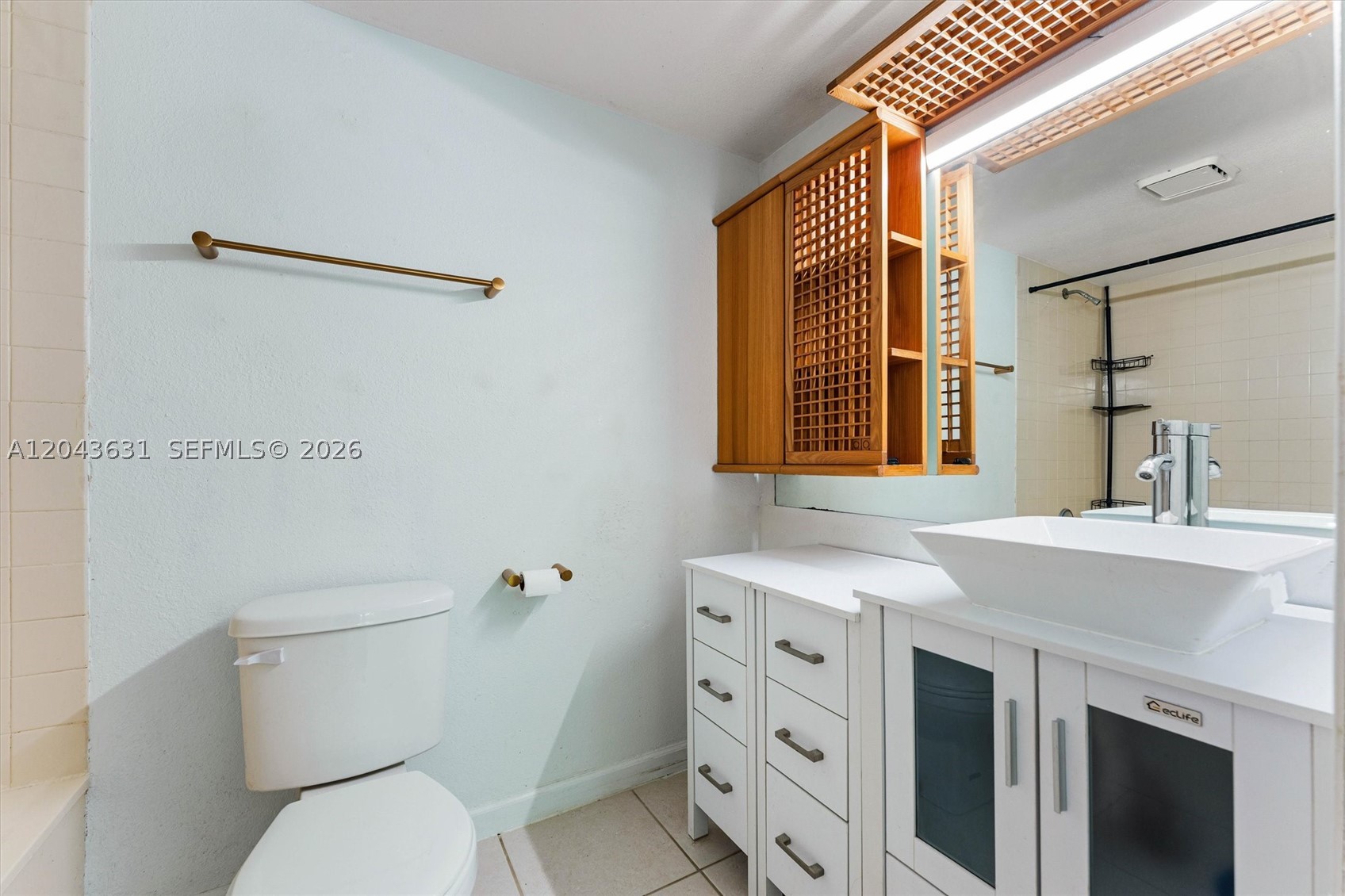 Bermuda Isle - BOCA RIO - Residential