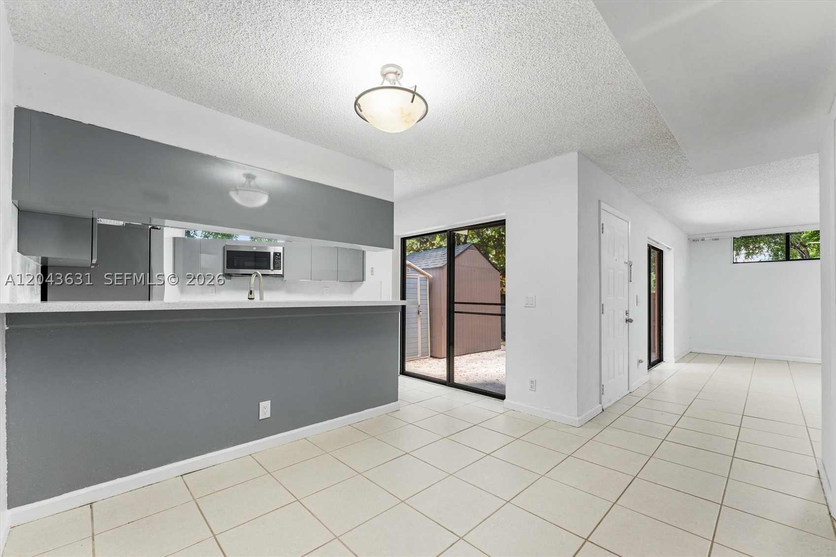 Bermuda Isle - BOCA RIO - Residential