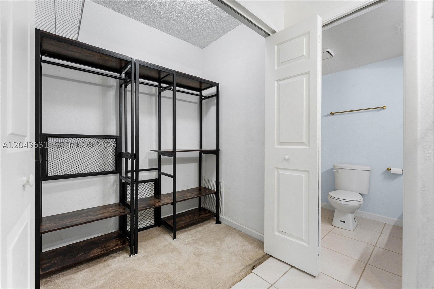Bermuda Isle - BOCA RIO - Residential