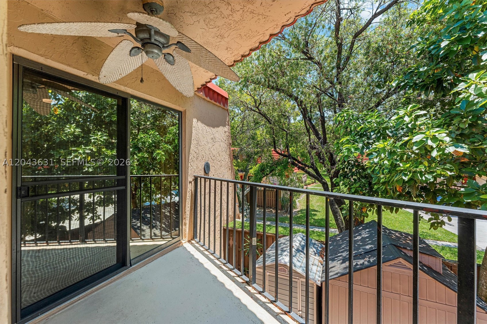 Bermuda Isle - BOCA RIO - Residential