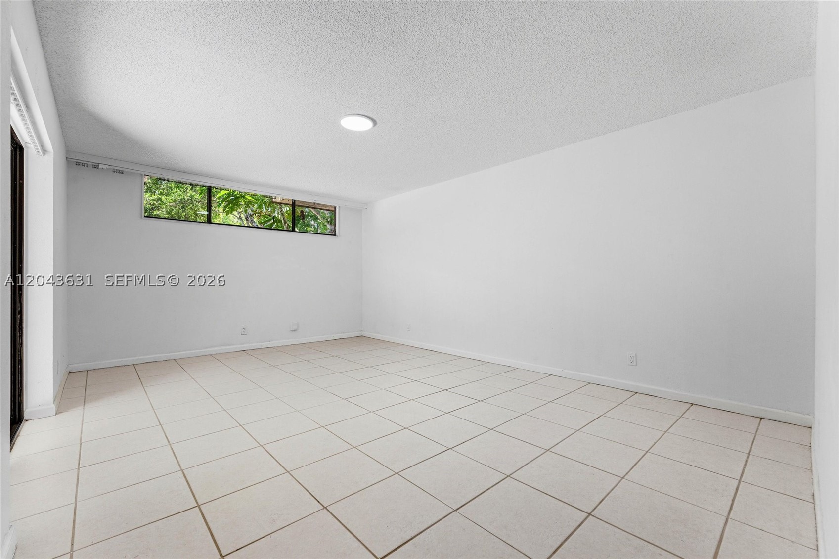 Bermuda Isle - BOCA RIO - Residential