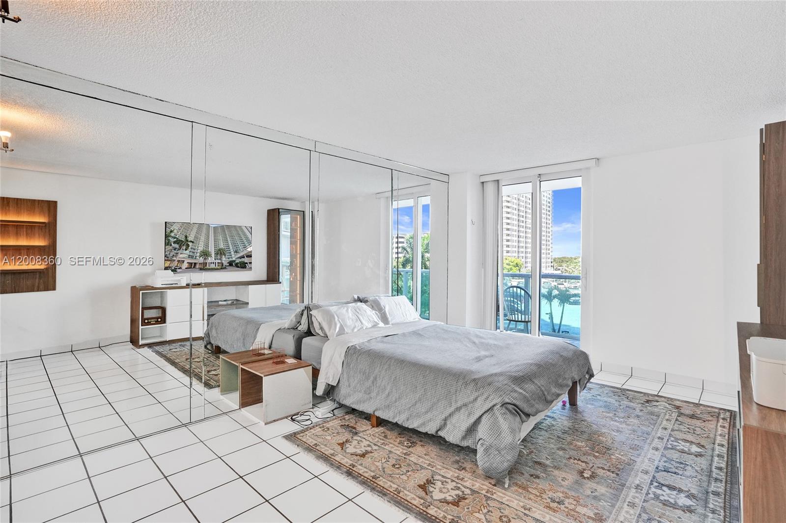 ARLEN HOUSE EAST CONDO - Residential