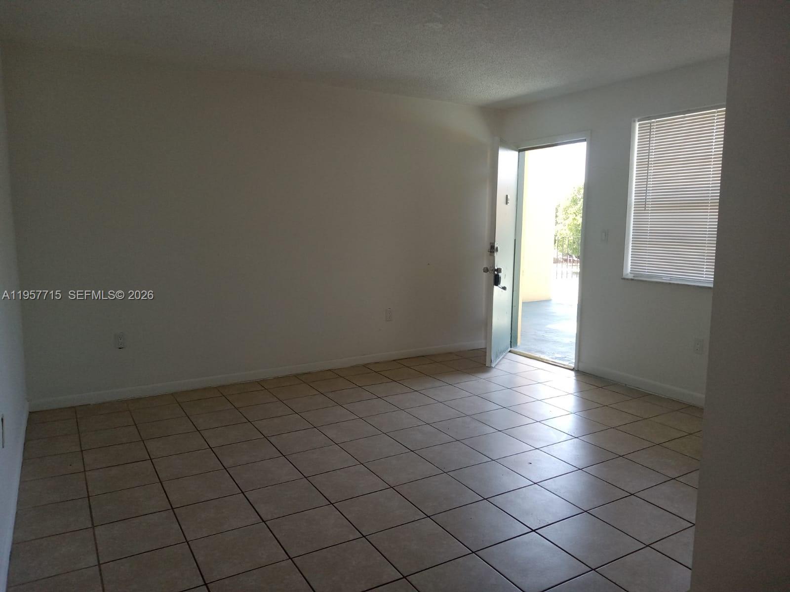 MOONRAKER CONDO - Residential