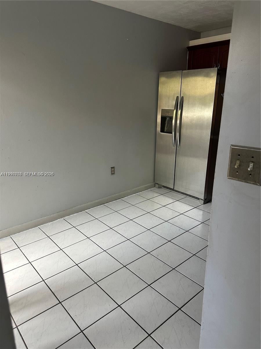 CAMELOT THREE CONDO - Residential