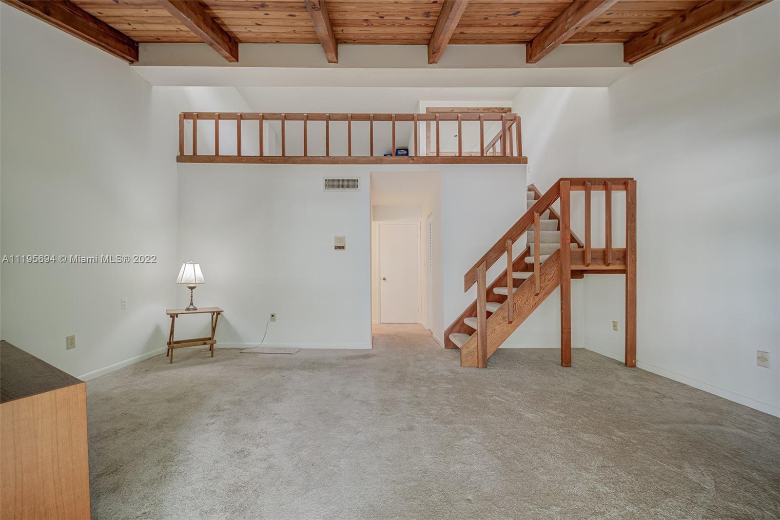 KENDALL GLENN CONDO - Residential Lease