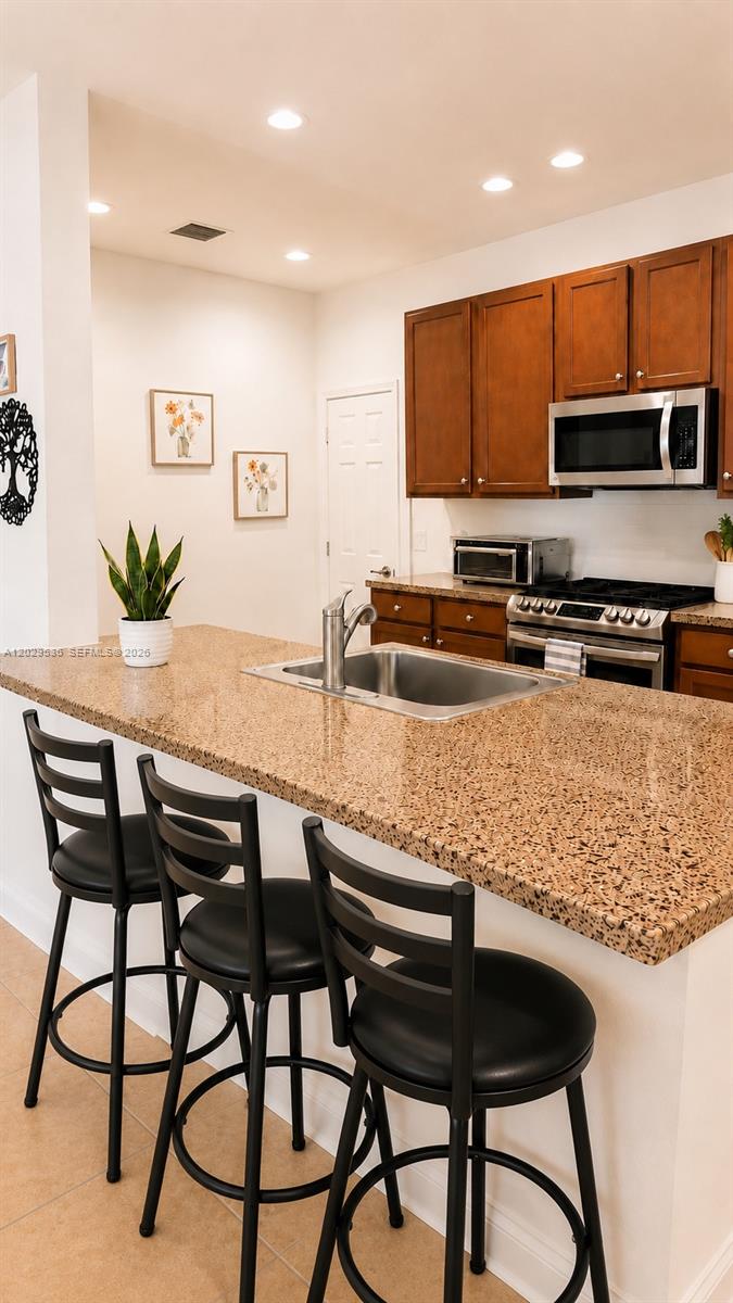 COBBLESTONE II - Residential