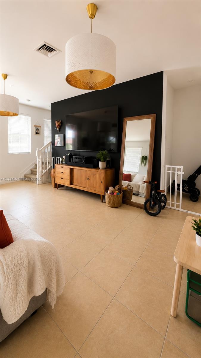 COBBLESTONE II - Residential