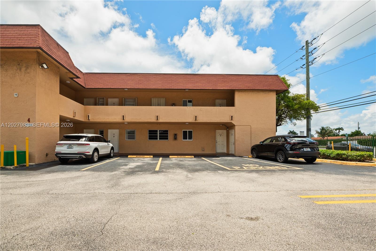 Welcome to Puerta Del Sol! This stunning 1st floor condo in East Kendall has been completely remodeled. Step into a kitchen. The unit has washer and dryer, a storage space outside. It has a nice patio, steps away from the pool.  The property is located right off Kendall Drive, close to stores, restaurant and 5 minutes from the 874 and 878 expressway.
This is a must see!
