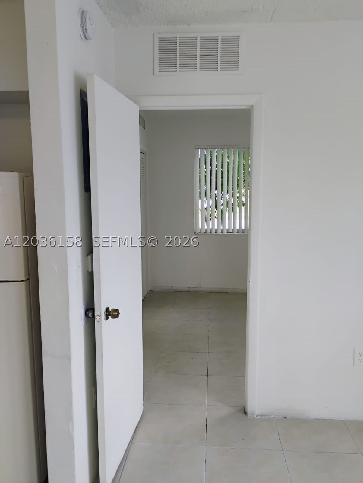 BOULEVARD GARDENS 28-6B - Residential Lease