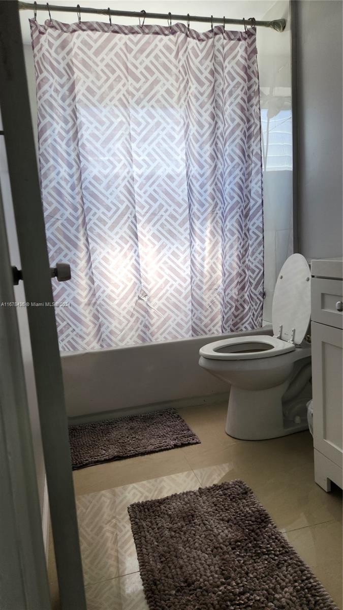 FLORIDIAN ARMS CONDO - Residential