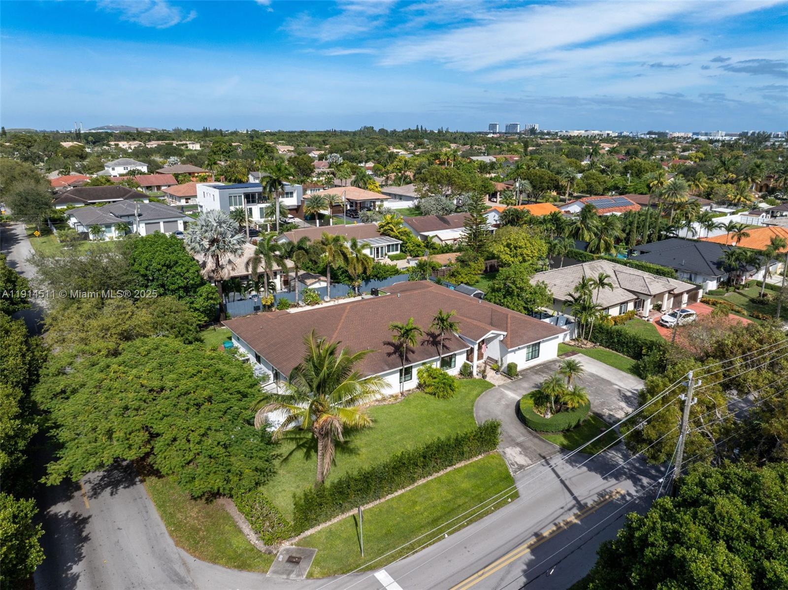 VANDERBILT PARK - Residential