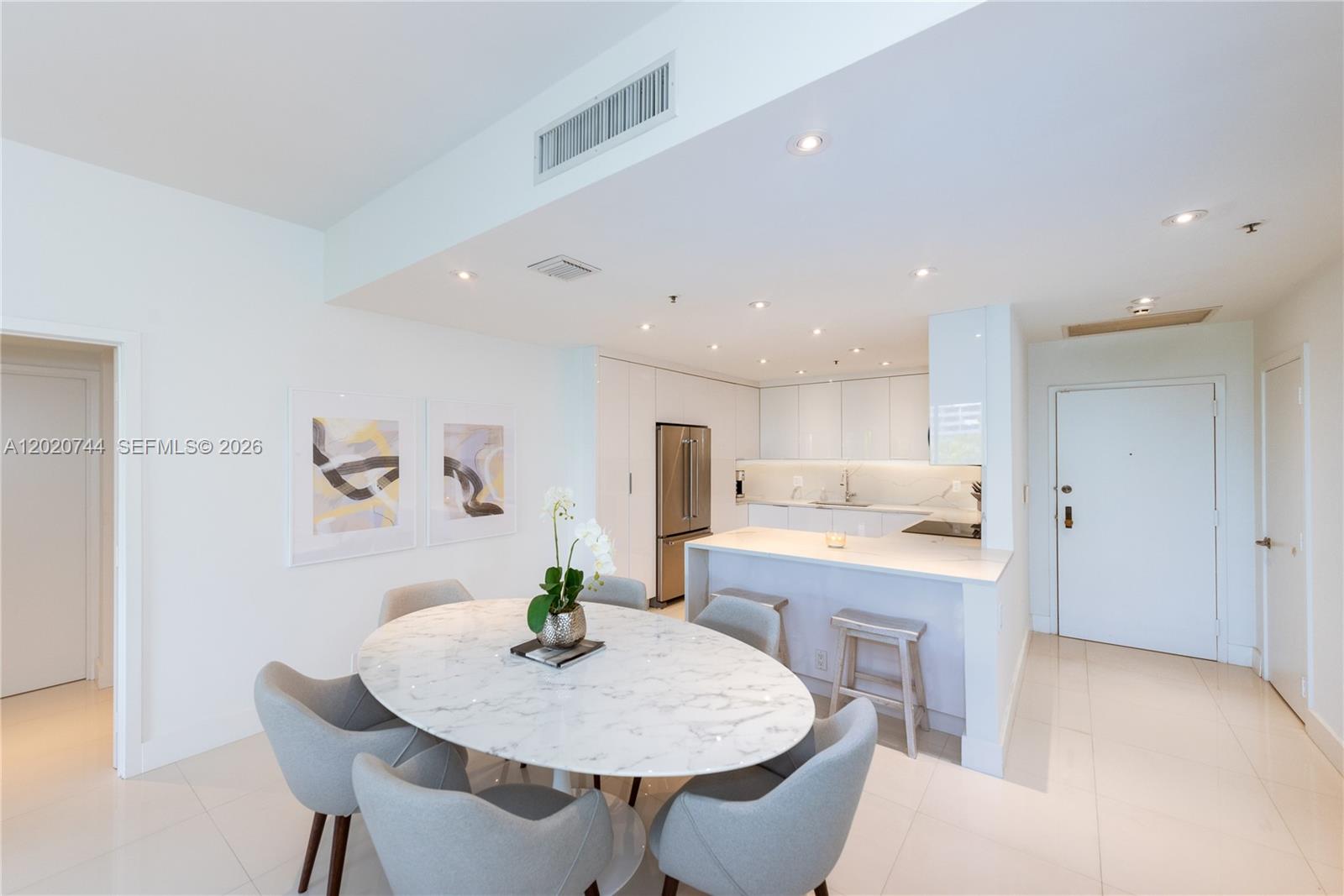 KEY COLONY NO 2 CONDO - Residential Lease