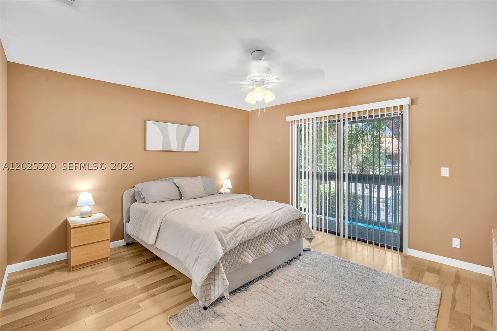 UNIVERSITY MAPLEWOOD TOWN - Residential