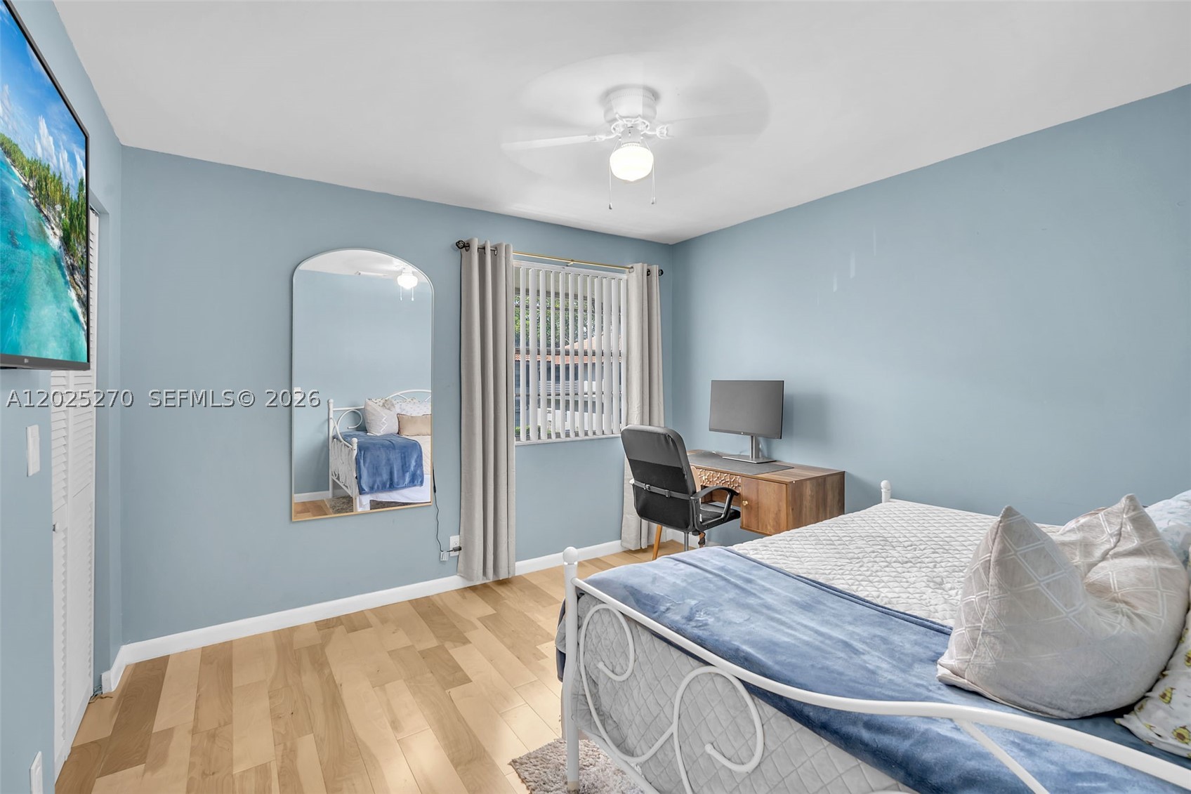 UNIVERSITY MAPLEWOOD TOWN - Residential