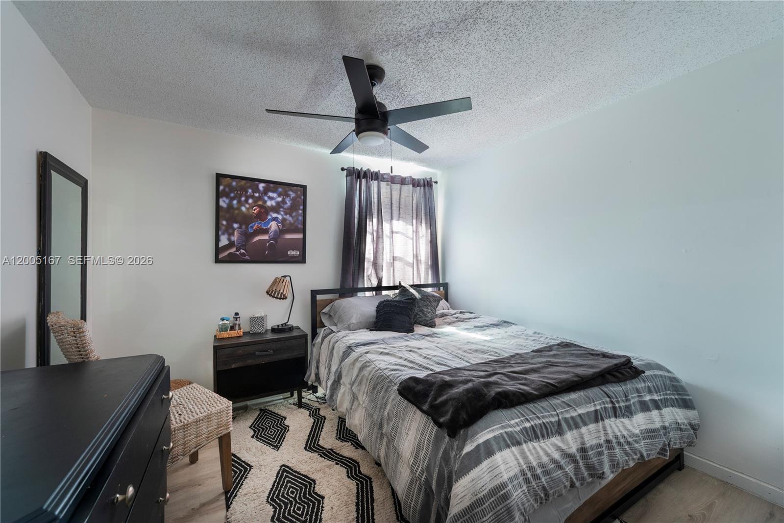 SAGA BAY TOWNHOMES - Residential