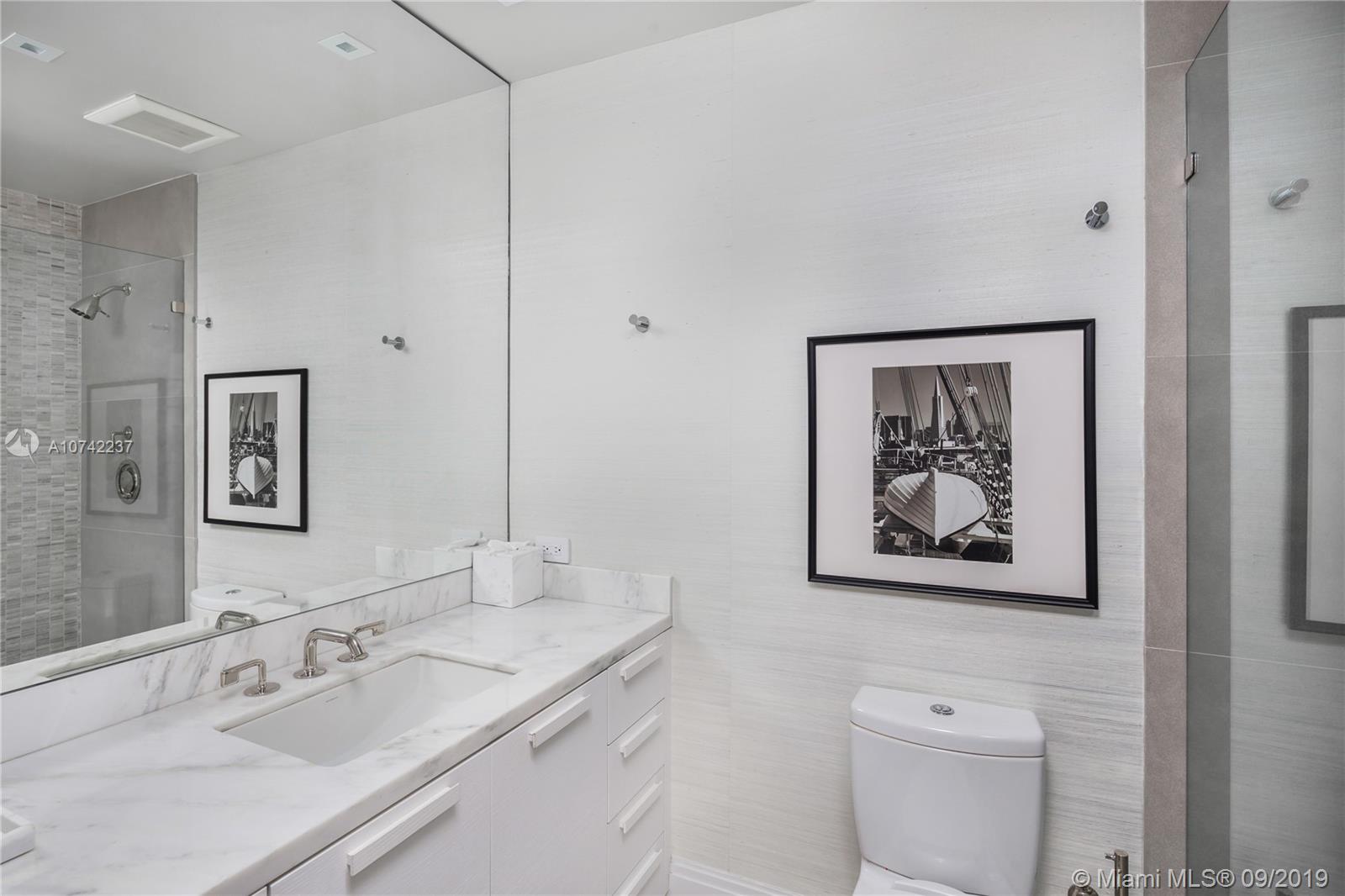 OCEANSIDE FISHER ISL COND - Residential