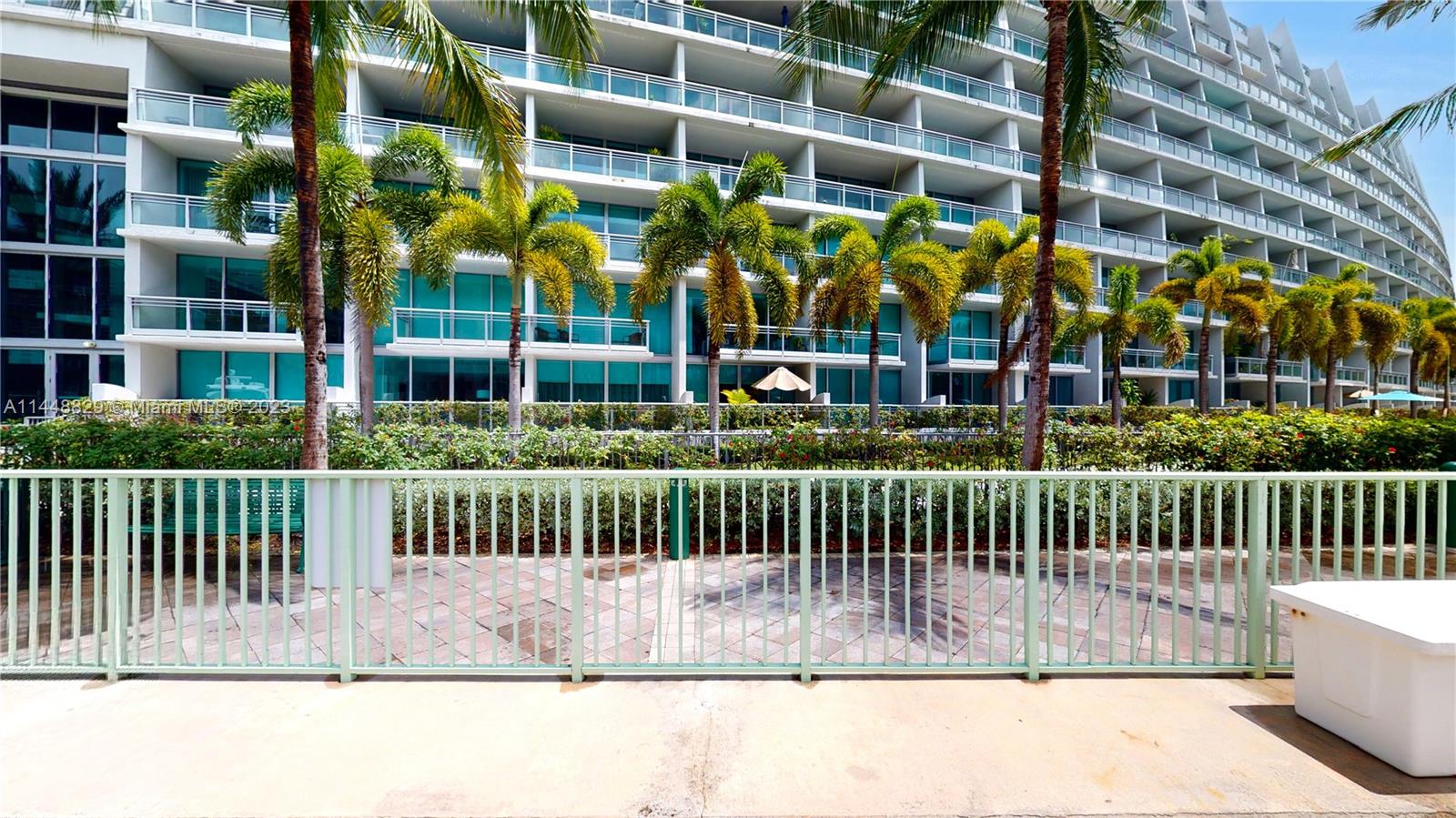 ARTECH RESIDENCES AT AVEN - Residential Lease
