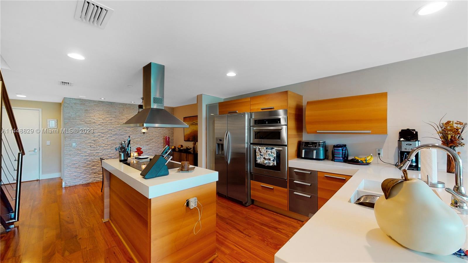 ARTECH RESIDENCES AT AVEN - Residential Lease