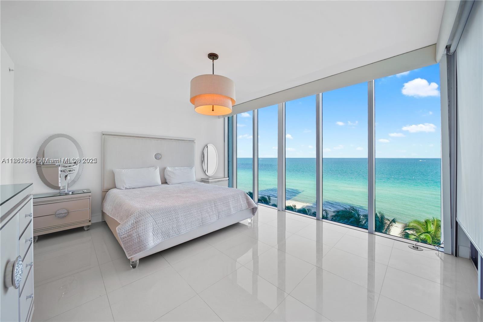 NORTH CARILLON BEACH COND - Residential