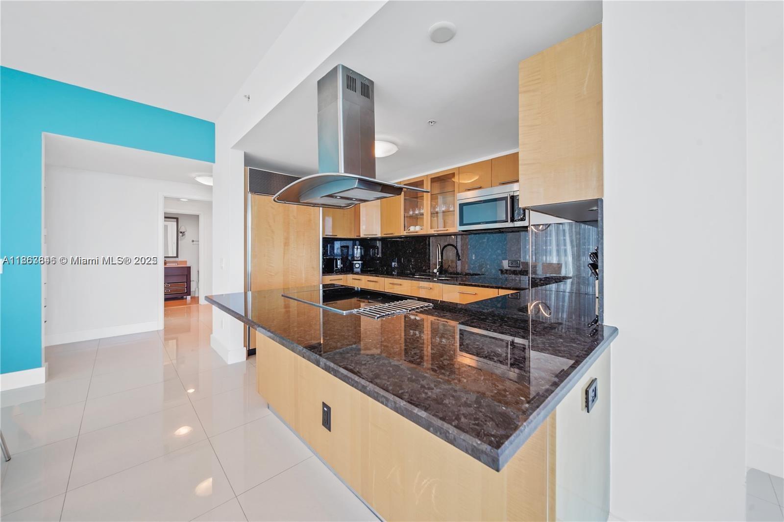 NORTH CARILLON BEACH COND - Residential