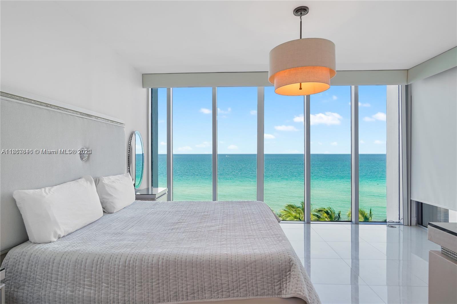 NORTH CARILLON BEACH COND - Residential