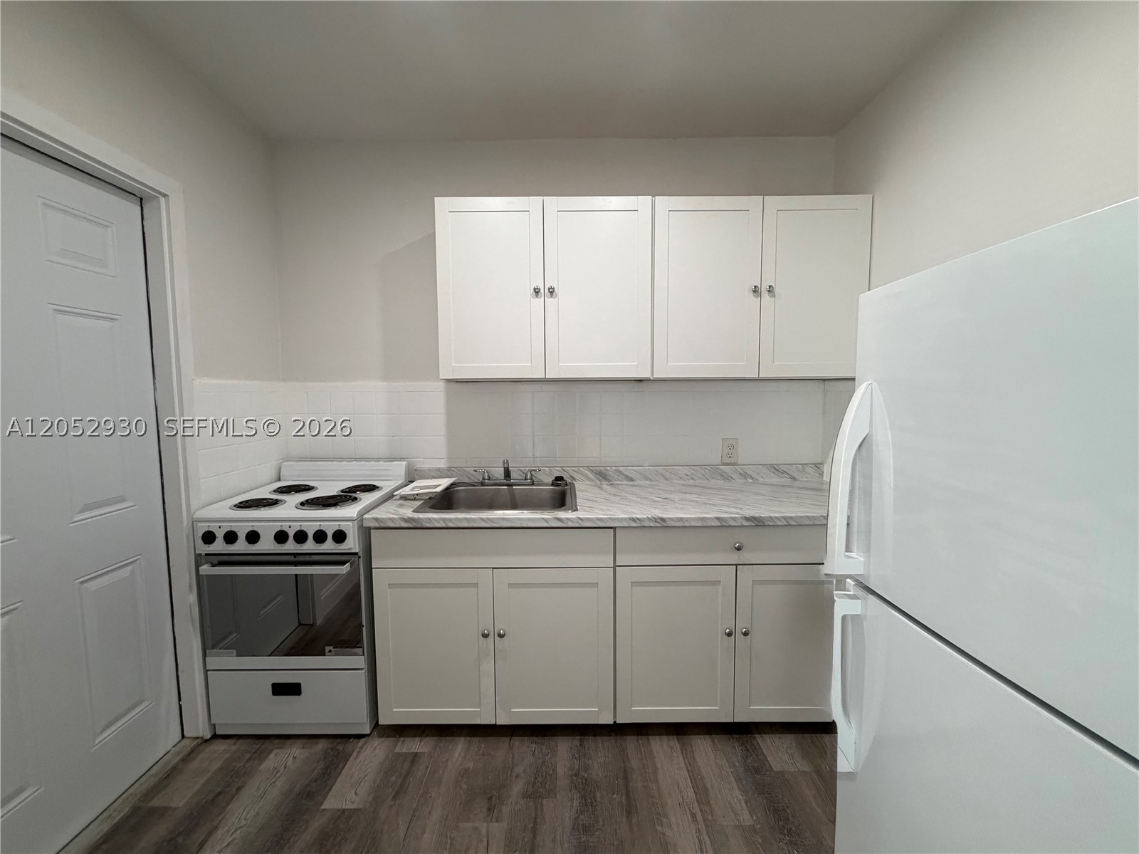 HAYNSWORTH BEACH SUB - Residential Lease