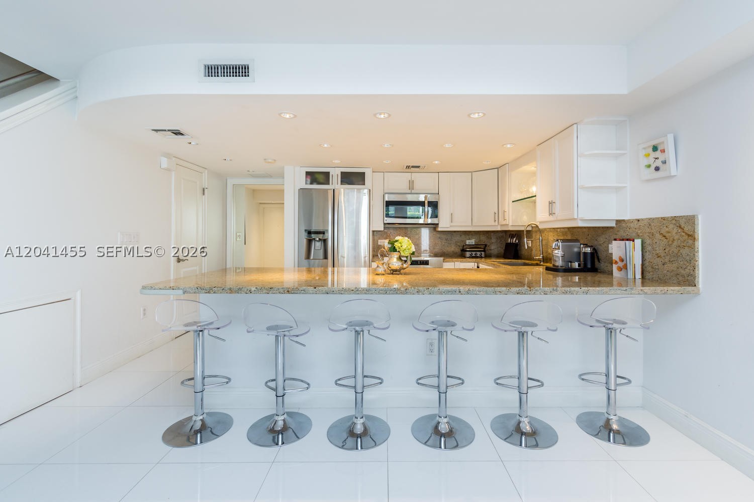 GRAPETREE TOWNHOUSE CONDO - Residential