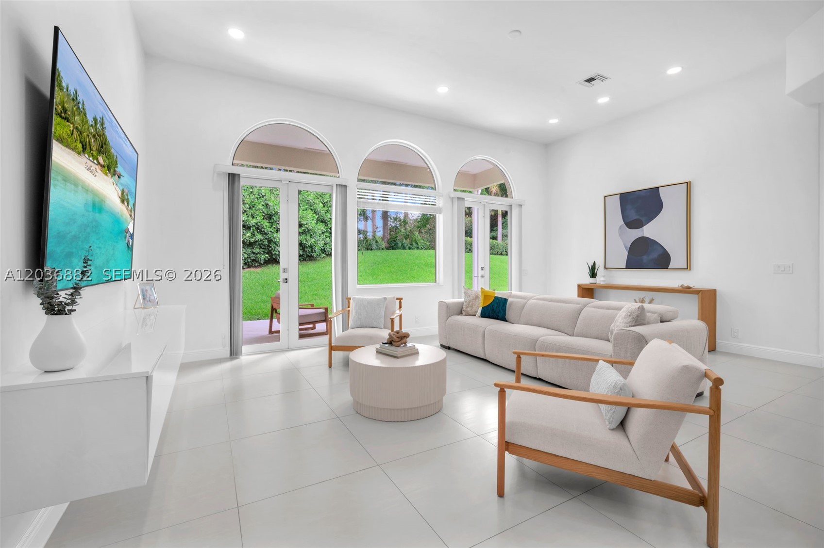 COUNTRY ISLES COVE - Residential
