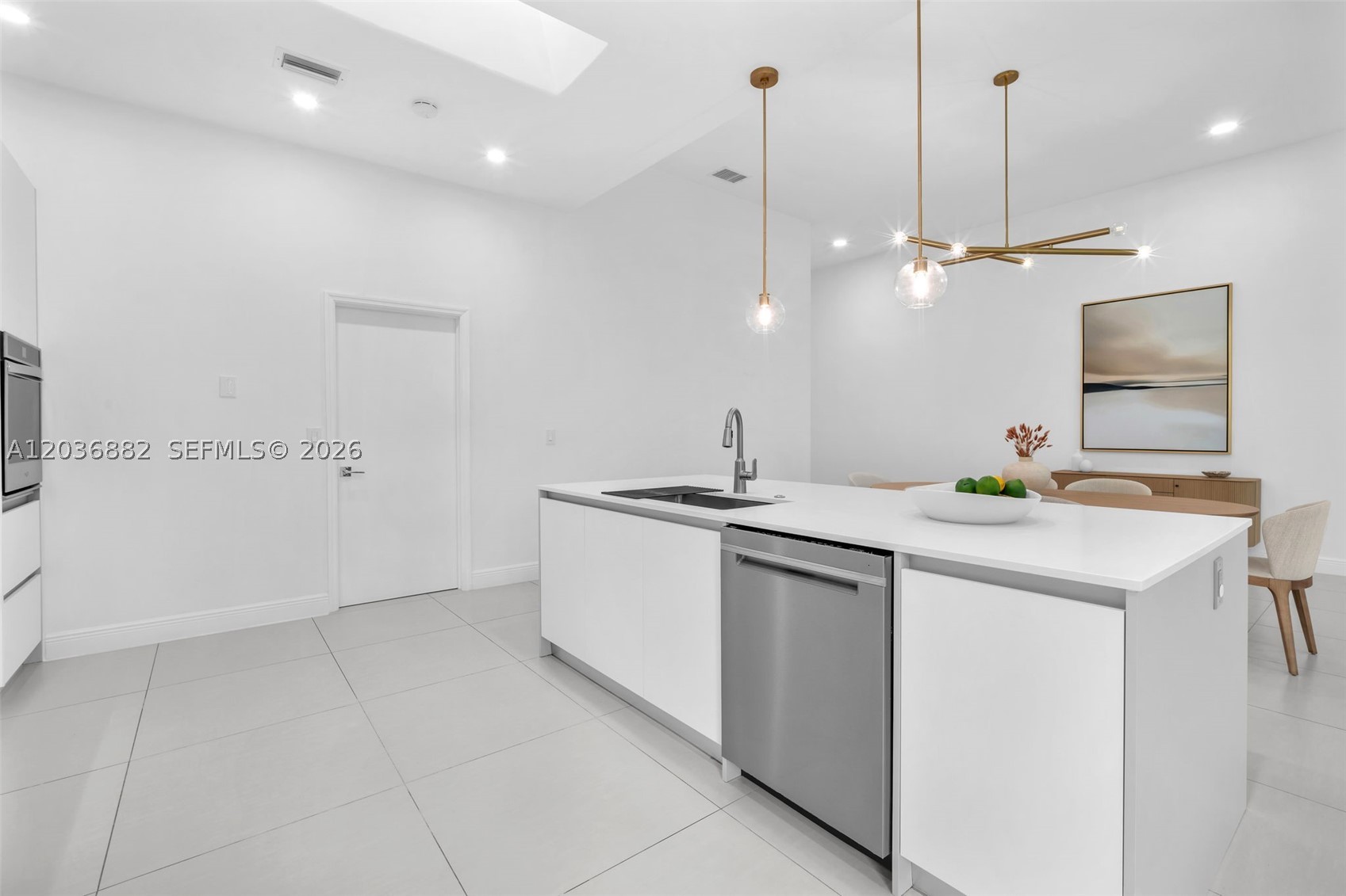 COUNTRY ISLES COVE - Residential