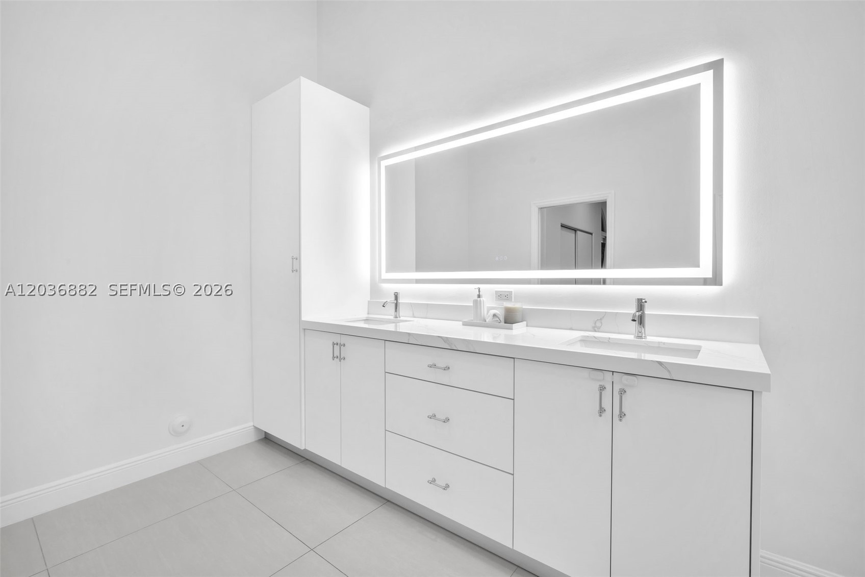 COUNTRY ISLES COVE - Residential