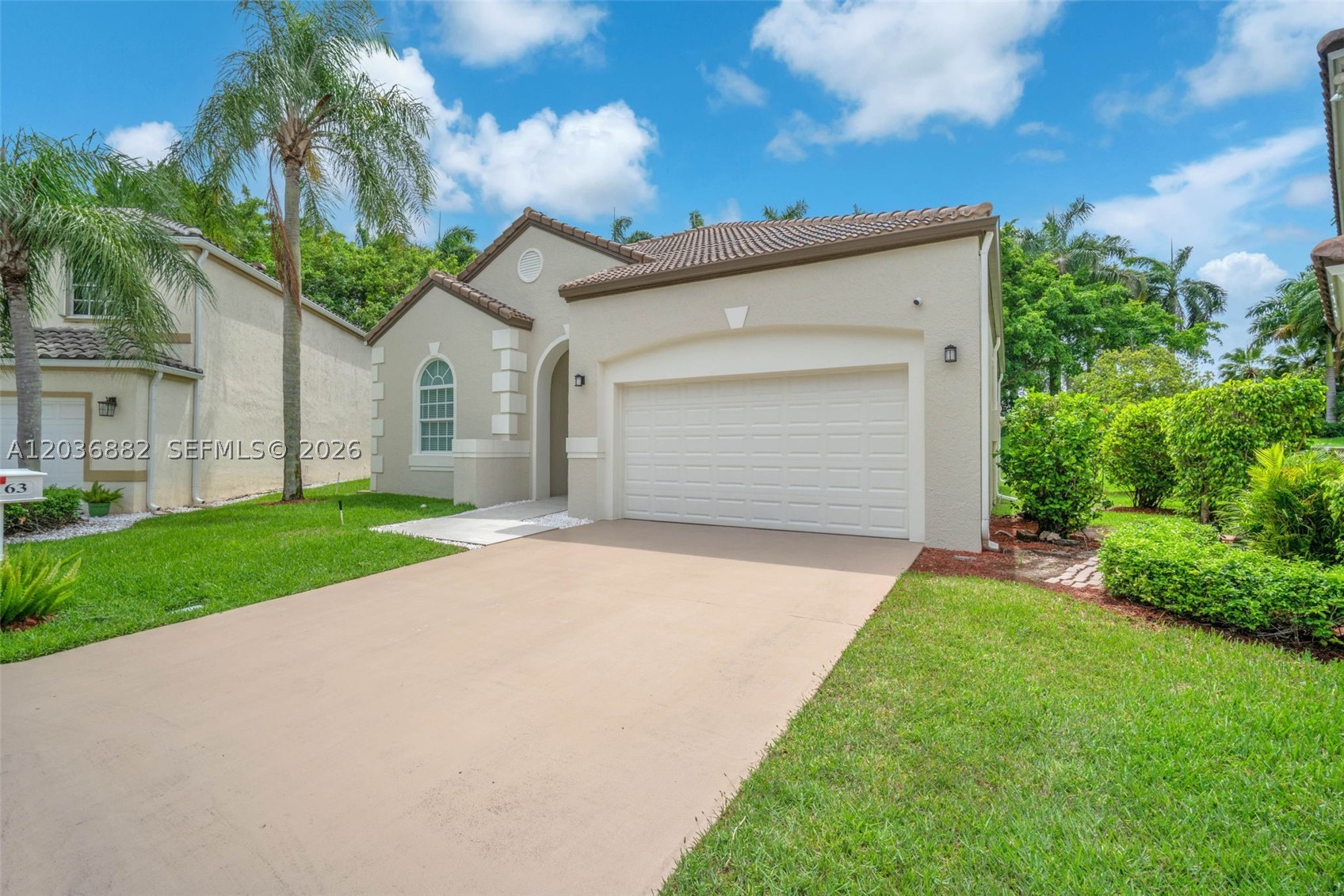 COUNTRY ISLES COVE - Residential