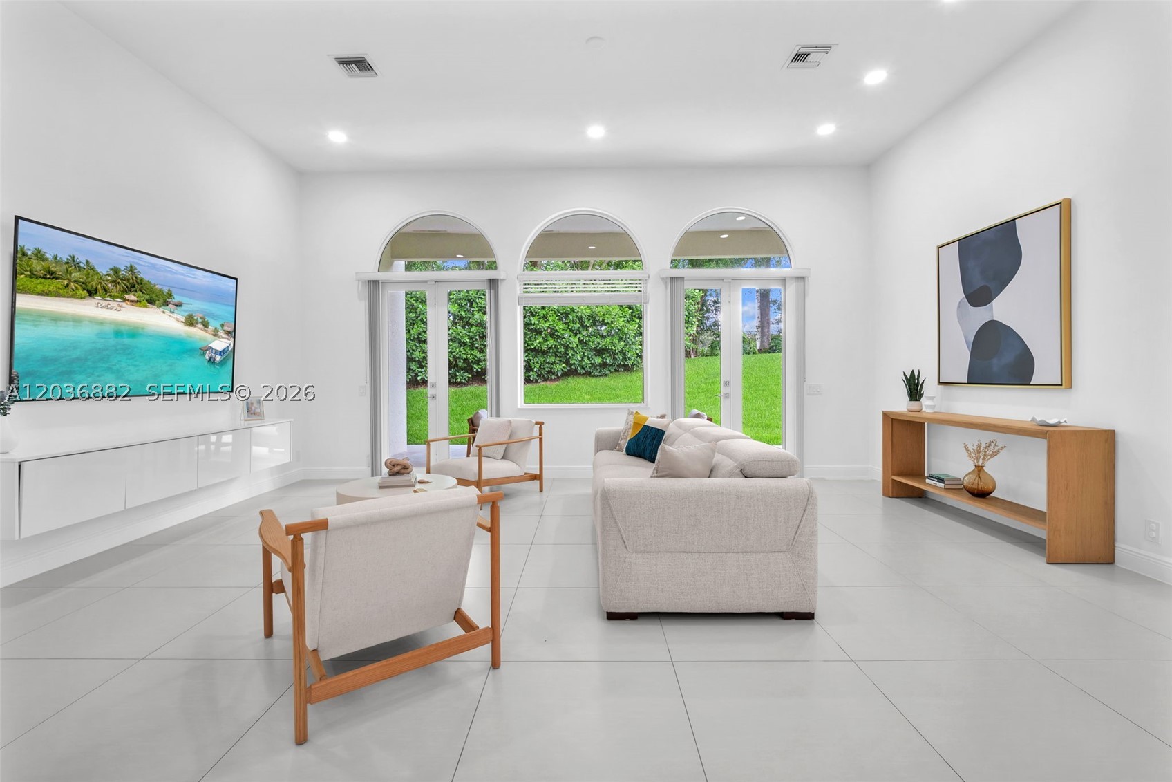 COUNTRY ISLES COVE - Residential