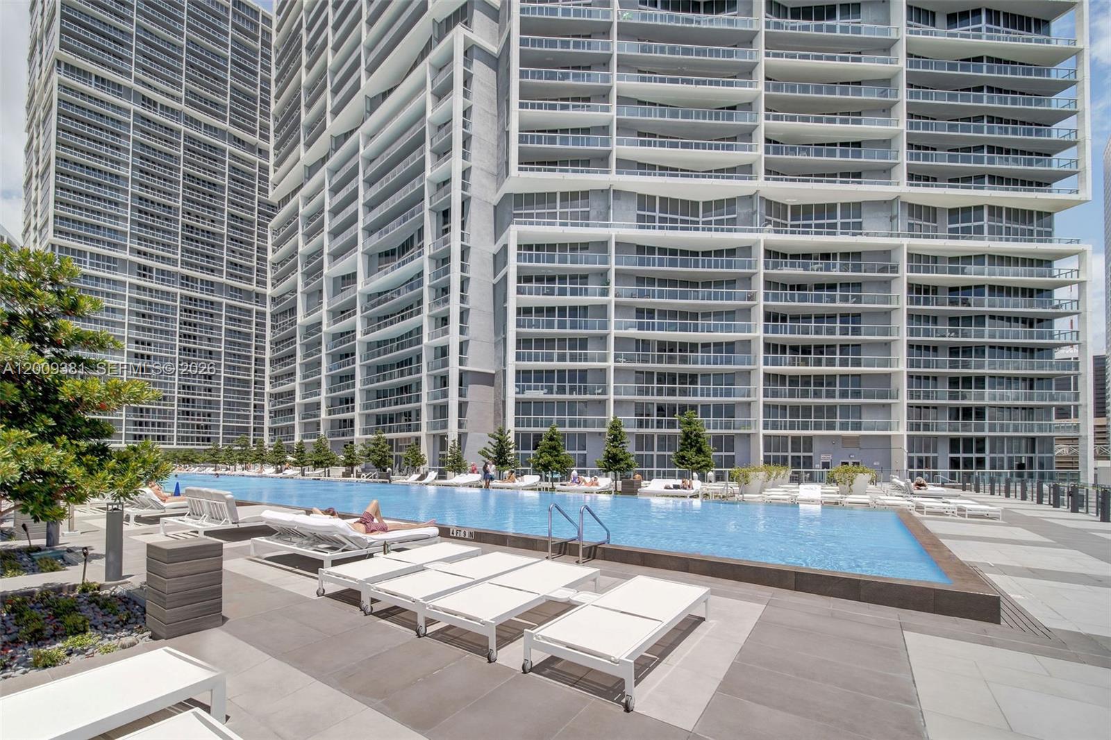 ICONBRICKELL CONDO NO 1 - Residential