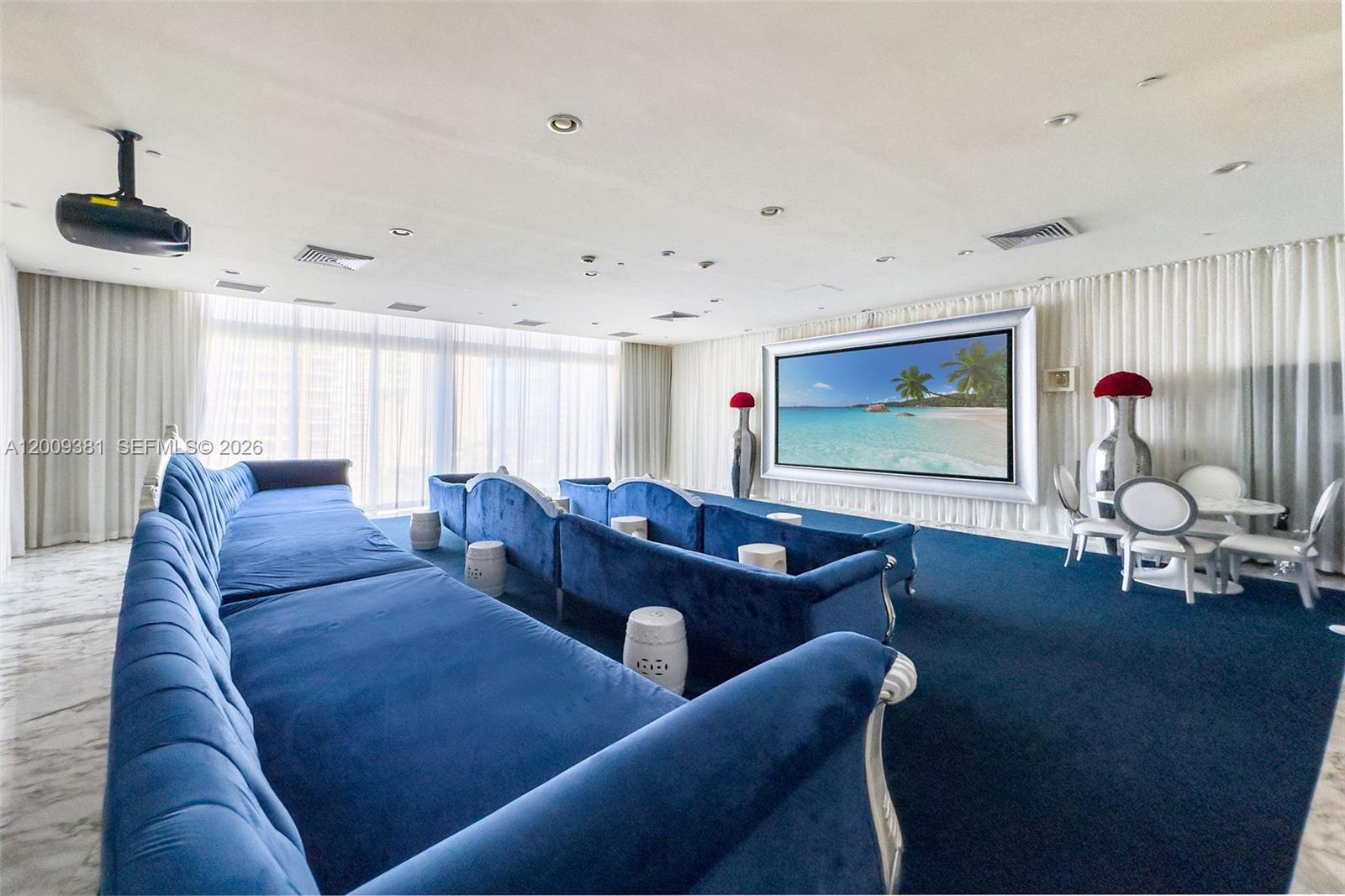 ICONBRICKELL CONDO NO 1 - Residential