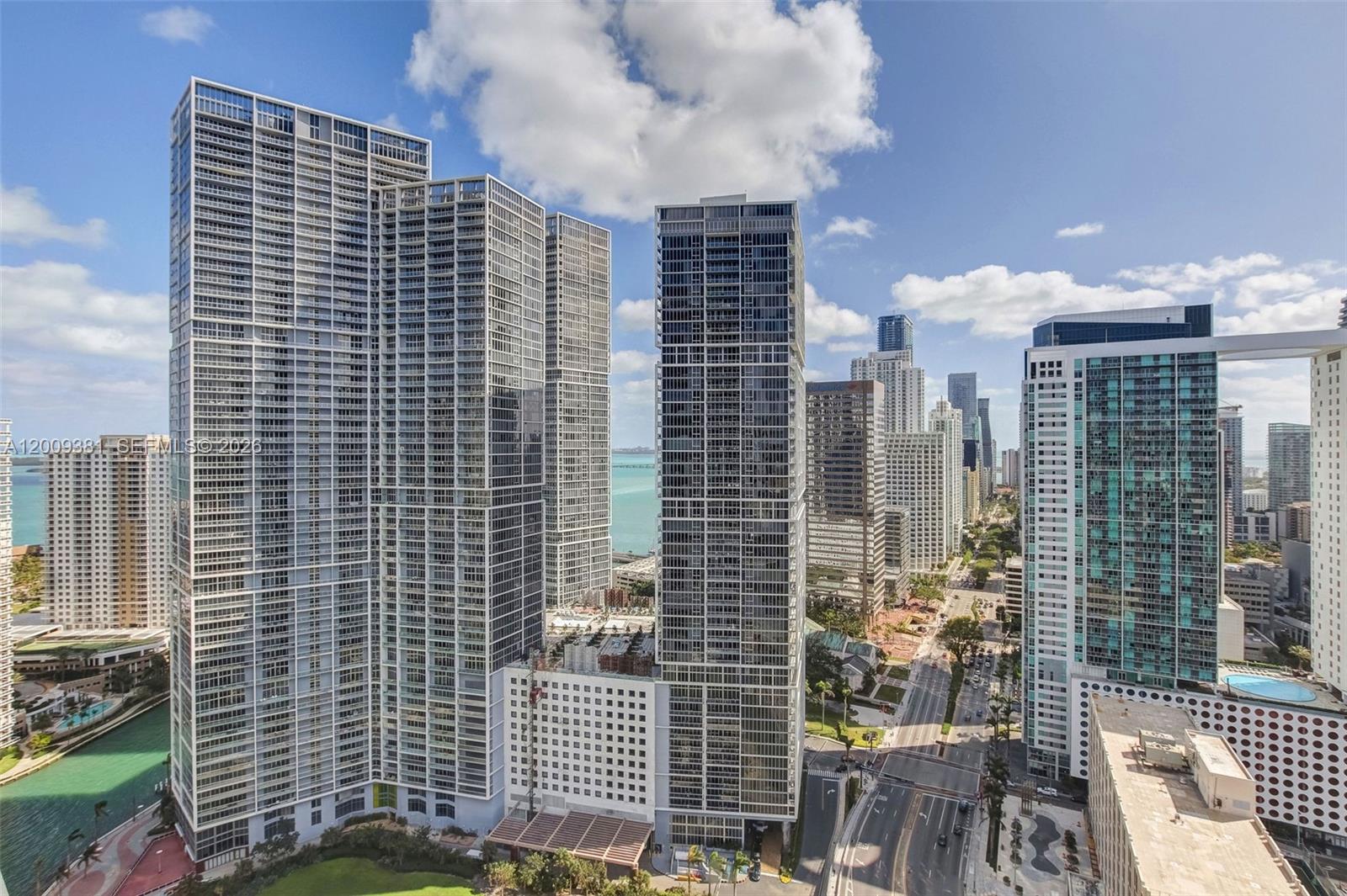ICONBRICKELL CONDO NO 1 - Residential