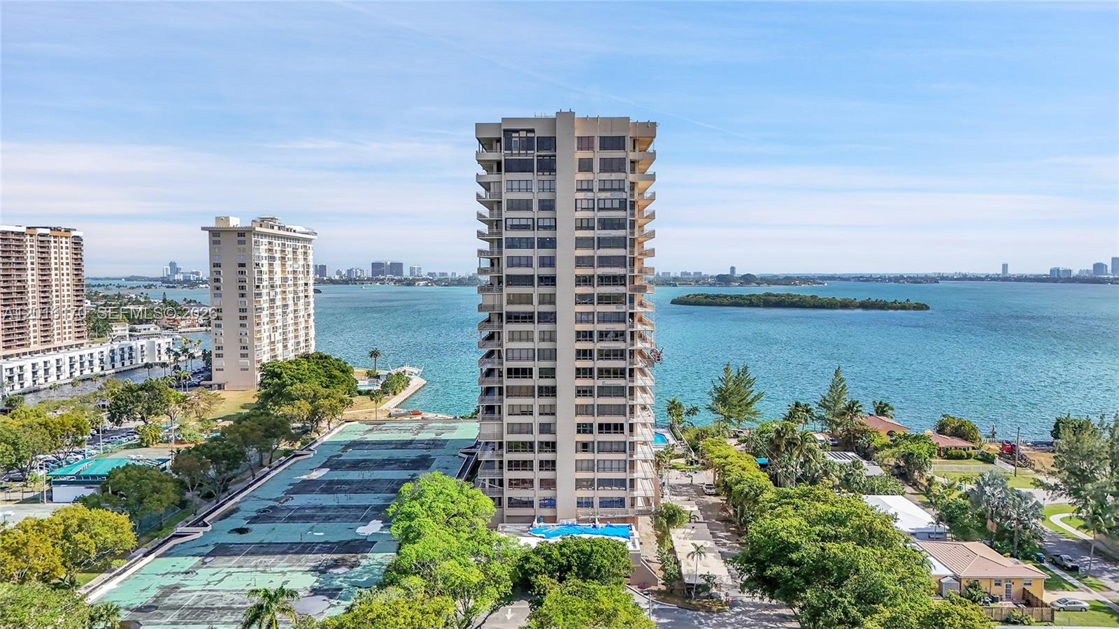 JOCKEY CLUB III CONDO - Residential