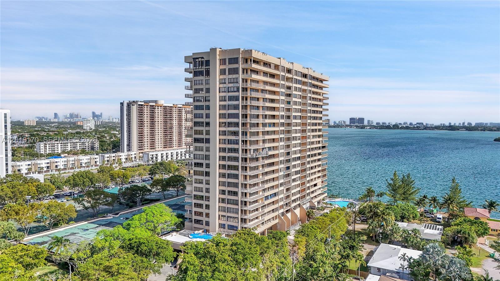 JOCKEY CLUB III CONDO - Residential