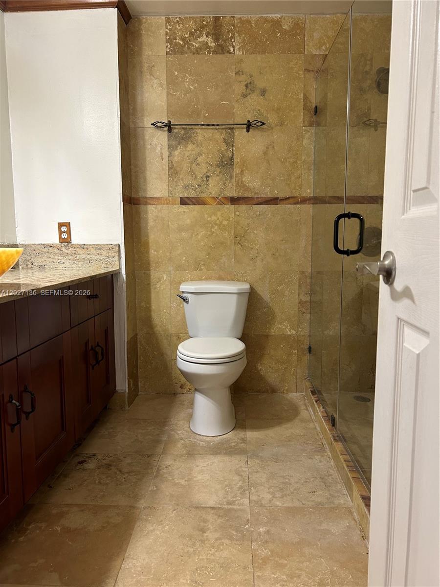 RIVERVIEW VILLAGE CONDO - Residential Lease