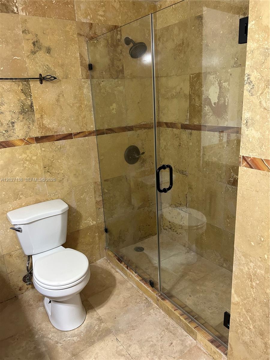 RIVERVIEW VILLAGE CONDO - Residential Lease