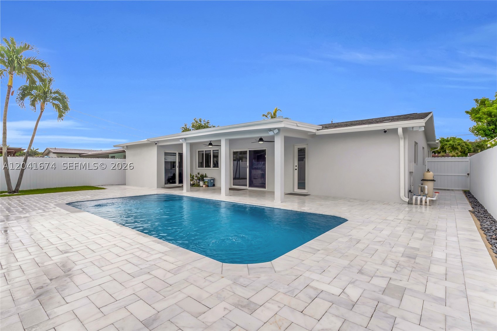 SUNRISE GOLF VILLAGE SEC - Residential