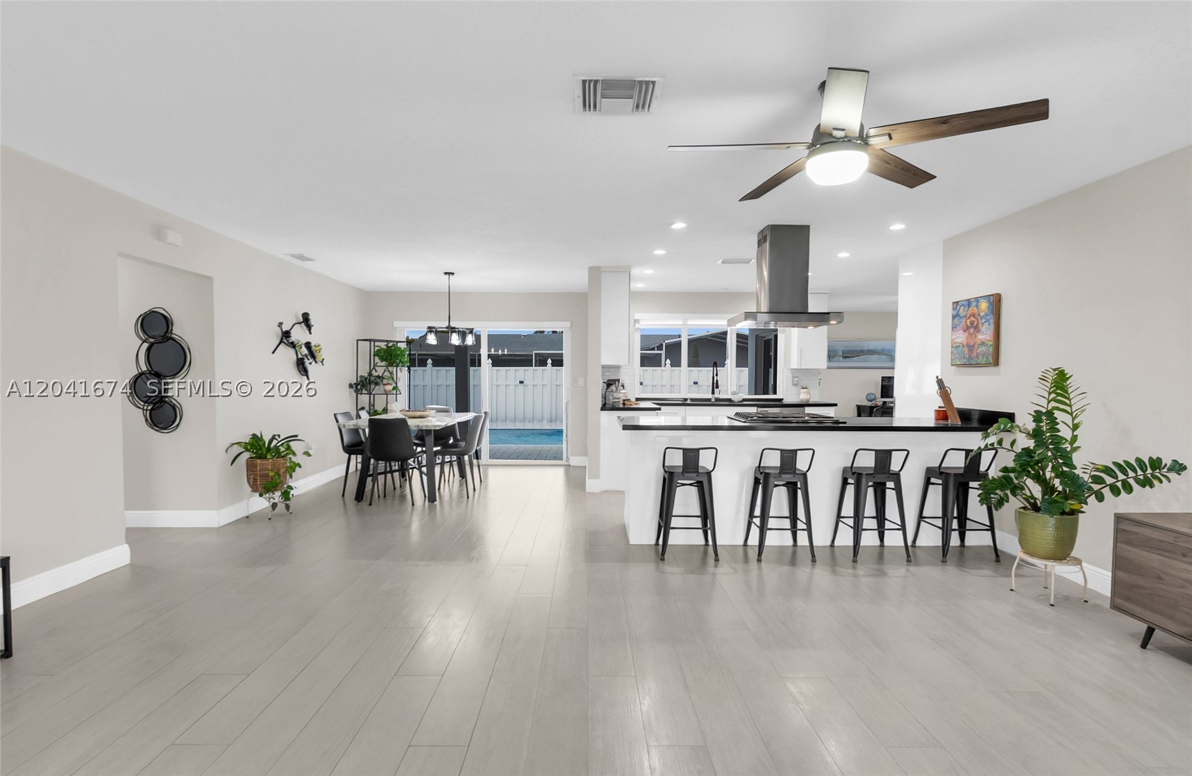 SUNRISE GOLF VILLAGE SEC - Residential