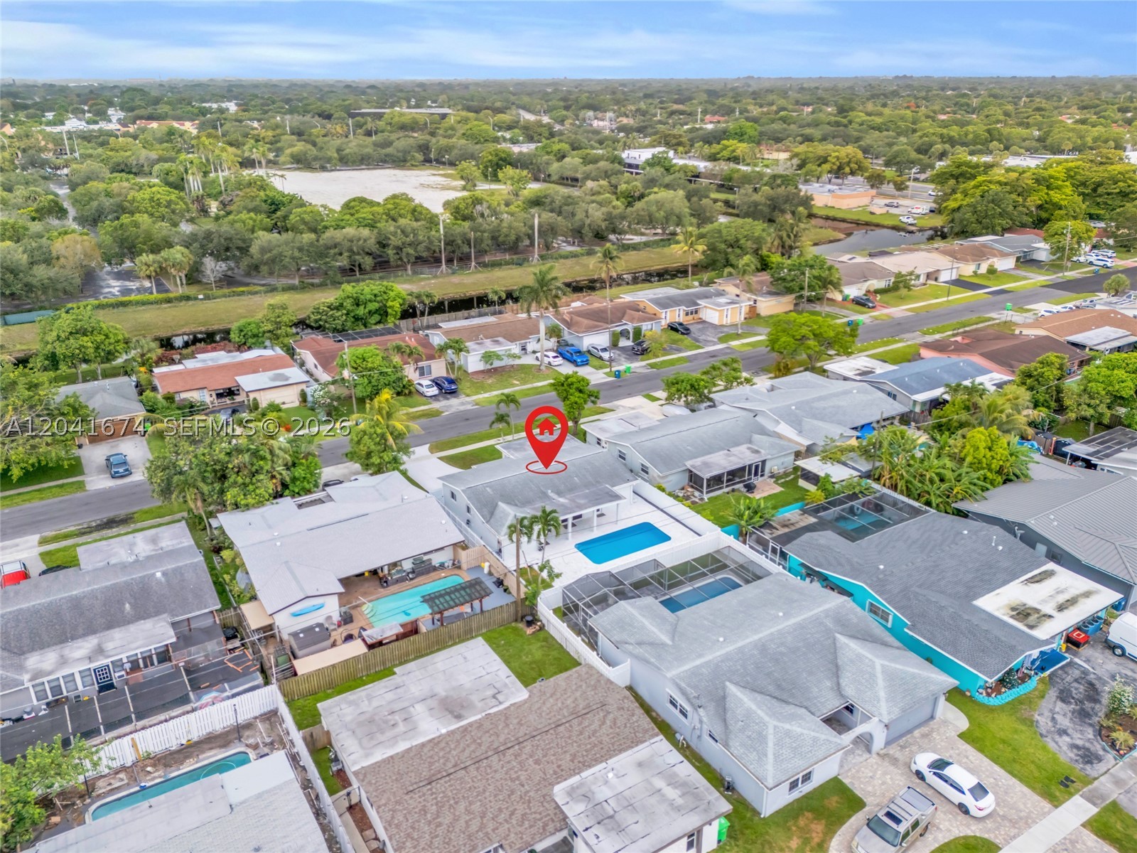 SUNRISE GOLF VILLAGE SEC - Residential