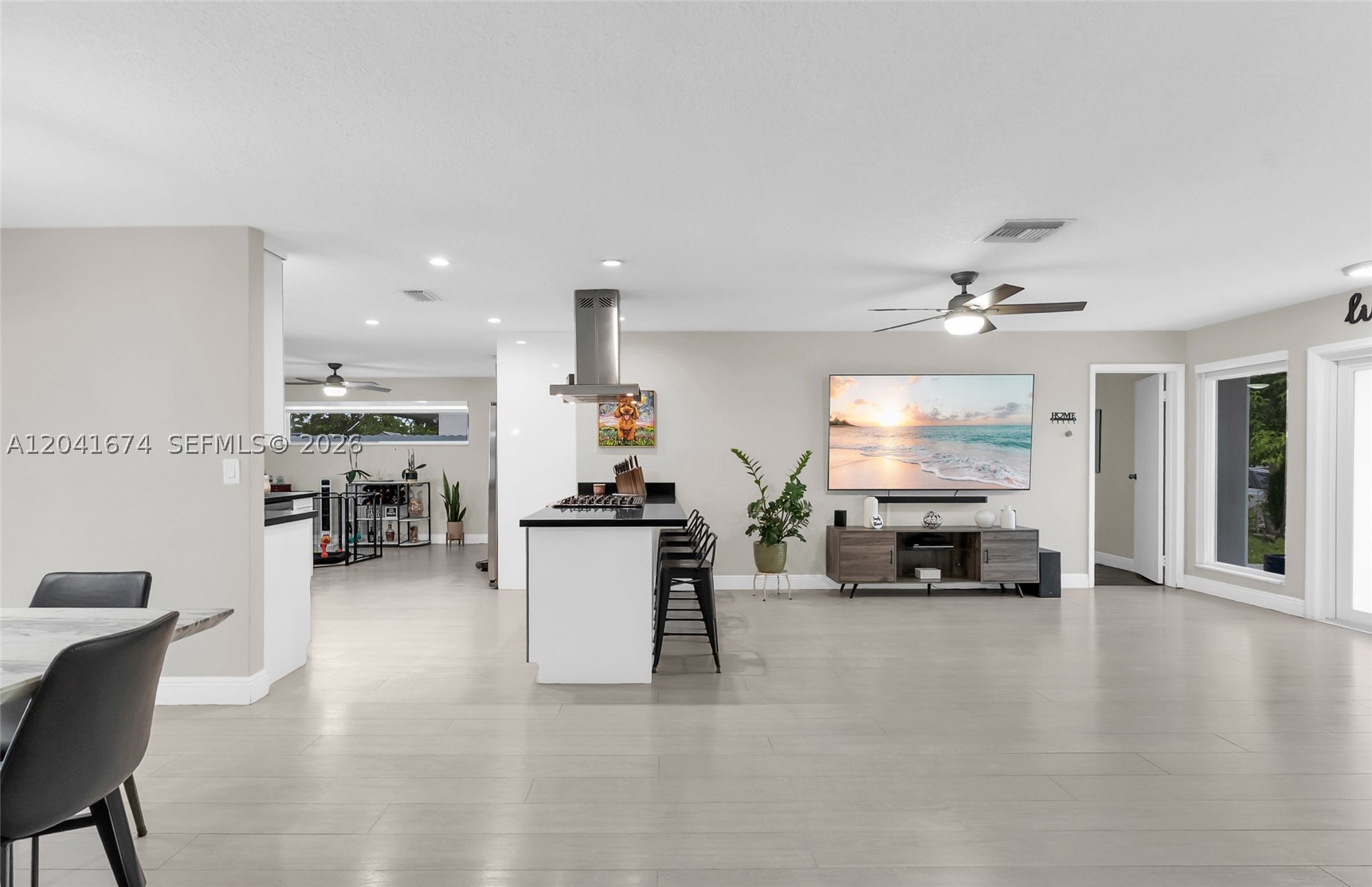 SUNRISE GOLF VILLAGE SEC - Residential